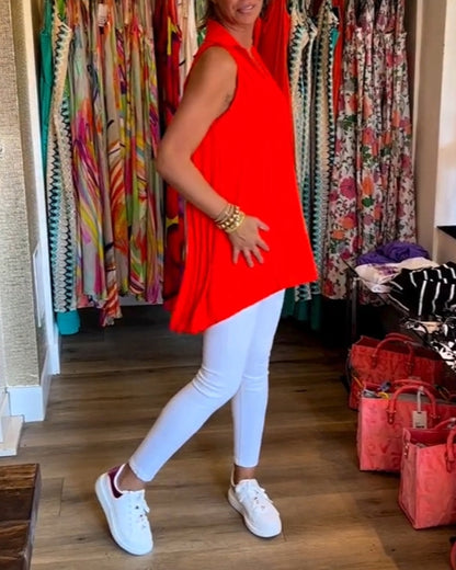 Alana™ - Timeless Ruffled Sleeveless Top