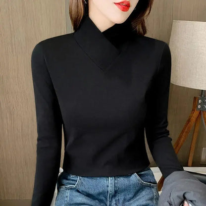 Avery™ - Chic Turtleneck T-shirt