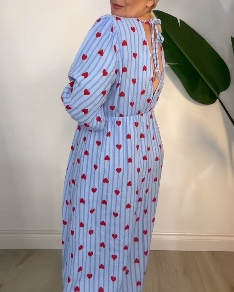 Belle™ – Elegant V-Neck Heart Patterned Dress