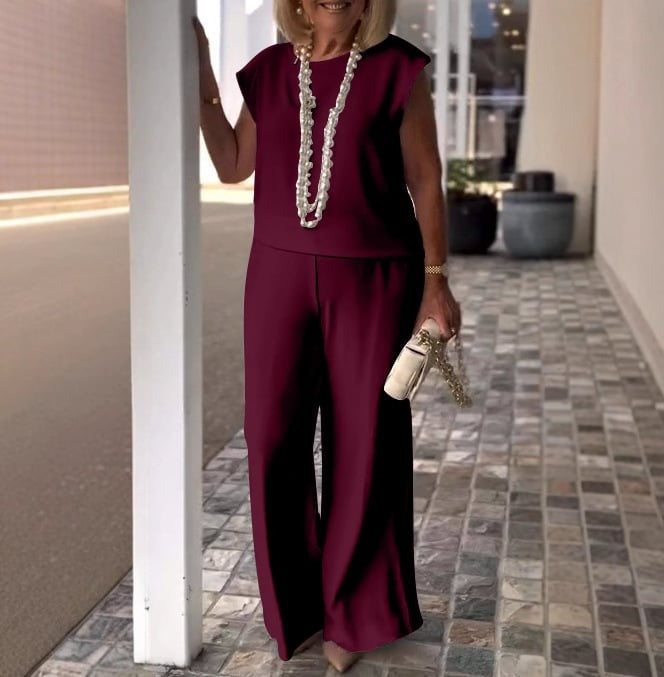 Caledona - Elegant Comfy Set