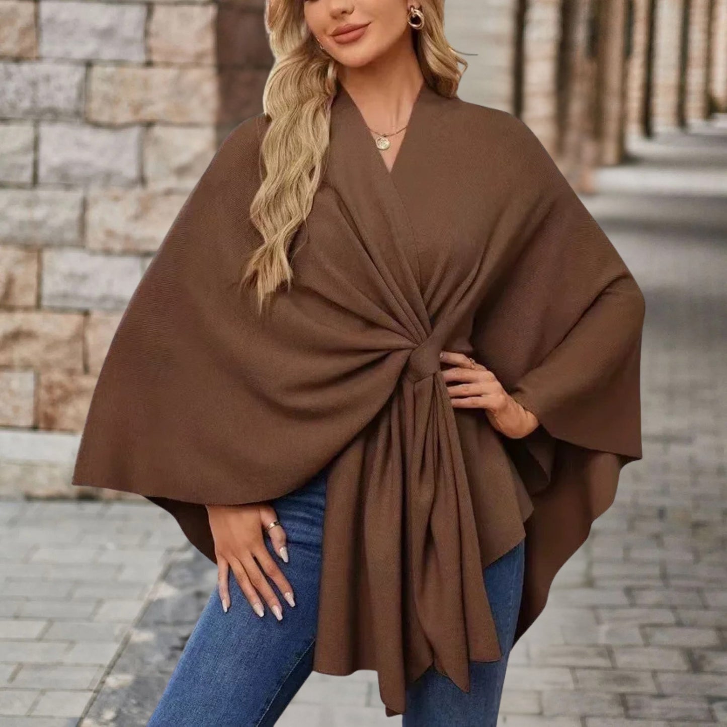 Lia™ – Chic Poncho