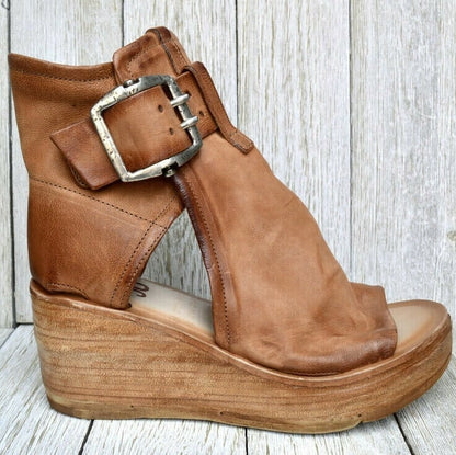 Ariana™ - Bold Buckle Wedge Sandals