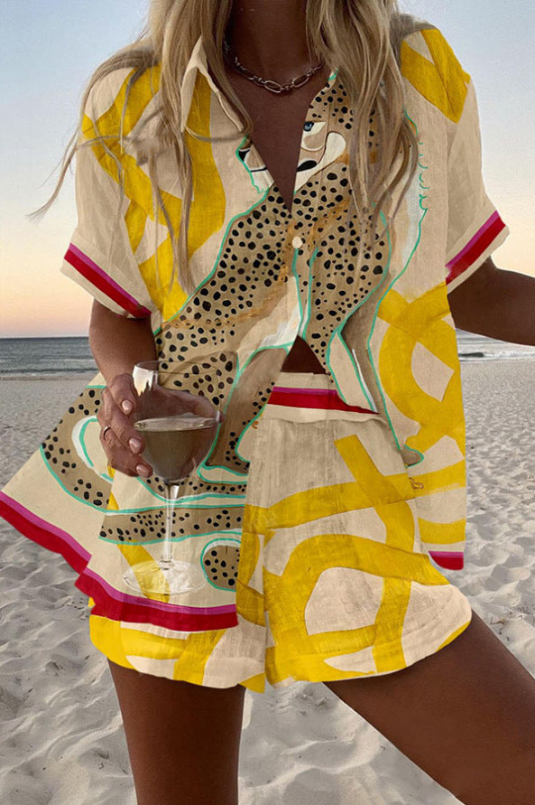 Casima™ | Short linen set with leopard print.