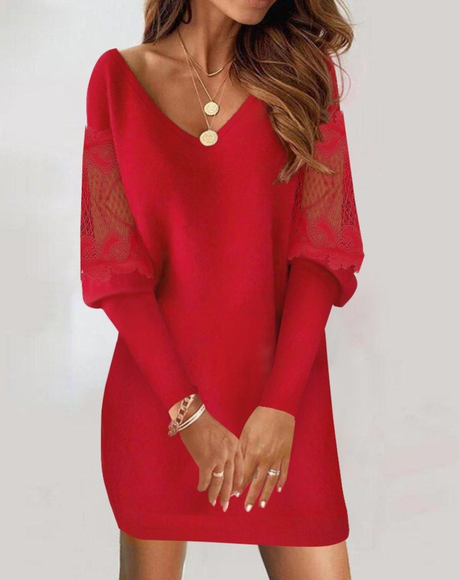 Noémie | Sophisticated Women's V-Neck Lace Dress