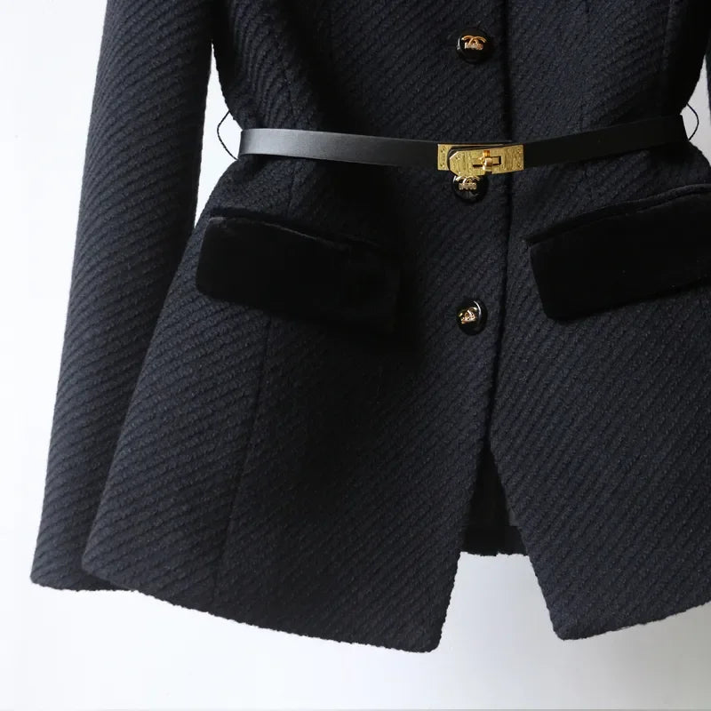 Beatrice™ - Elegant Wool Coat