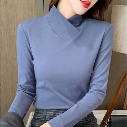 Avery™ - Chic Turtleneck T-shirt